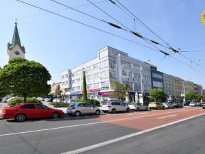 Pronájem kanceláře, Zlín, třída Tomáše Bati, 108 m2