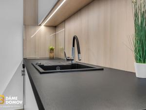 Pronájem bytu 1+kk, Zlín, Lorencova, 28 m2