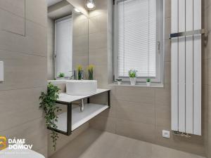 Pronájem bytu 1+kk, Zlín, Lorencova, 28 m2