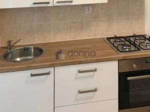 Pronájem bytu 2+kk, Praha, Jankovcova, 51 m2