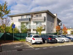 Pronájem bytu 2+kk, Praha - Kyje, Břeclavská, 45 m2