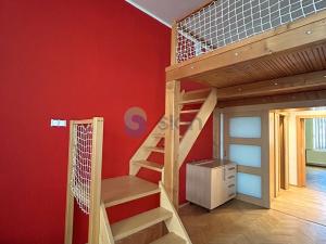 Pronájem bytu 2+1, Opava - Předměstí, Krnovská, 66 m2