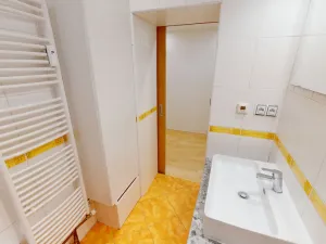 Pronájem bytu 2+1, Opava - Předměstí, Krnovská, 78 m2