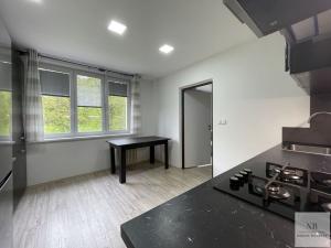 Pronájem bytu 1+1, Karlovy Vary, Východní, 35 m2