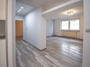 Prodej bytu 3+1, Plzeň - Severní Předměstí, Karlovarská, 82 m2