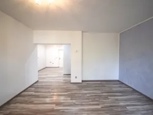 Prodej bytu 3+1, Plzeň - Severní Předměstí, Karlovarská, 82 m2