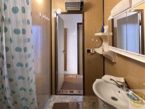 Prodej bytu 2+kk, Tábor, nám. Přátelství, 39 m2