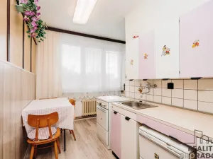 Prodej bytu 3+1, Hodonín, Nádražní řádek, 71 m2