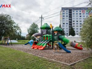 Prodej bytu 2+kk, Trmice, Nerudova, 41 m2