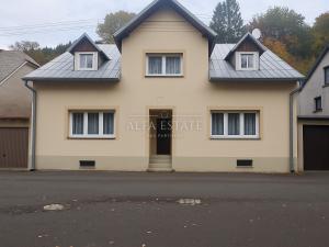 Prodej rodinného domu, Jáchymov, Na Valech, 200 m2