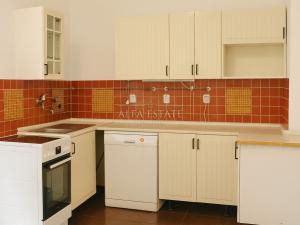 Prodej rodinného domu, Jáchymov, Na Valech, 200 m2