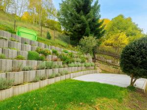 Prodej rodinného domu, Jáchymov, Na Valech, 200 m2