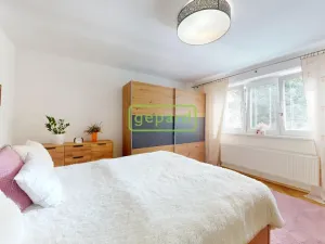 Prodej bytu 2+1, Teplice, Svojsíkova, 53 m2