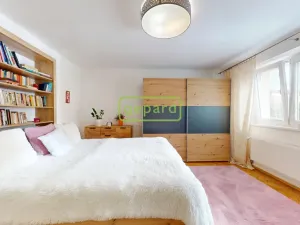 Prodej bytu 2+1, Teplice, Svojsíkova, 53 m2