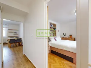 Prodej bytu 2+1, Teplice, Svojsíkova, 53 m2