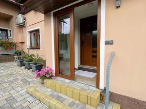 Pronájem bytu 3+1, Stochov, Osvobození, 103 m2