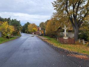 Prodej pozemku pro bydlení, Mníšek pod Brdy, Stříbrná Lhota, 8666 m2