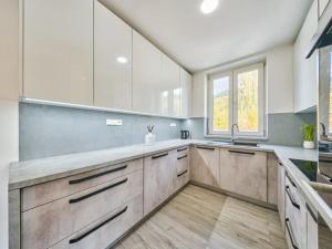 Prodej činžovního domu, Trutnov - Horní Staré Město, Horská, 340 m2