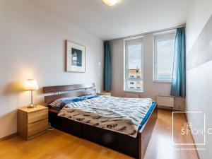 Pronájem bytu 2+kk, Praha - Řepy, Skuteckého, 52 m2