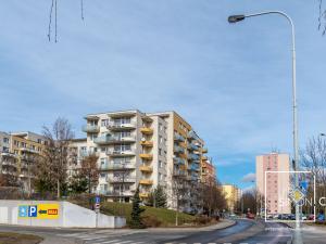 Pronájem bytu 2+kk, Praha - Řepy, Skuteckého, 52 m2