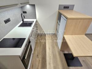 Pronájem bytu 1+kk, Praha - Třebonice, Do zahrádek II, 25 m2