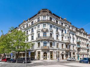 Pronájem bytu 5+1, Praha - Vinohrady, Ibsenova, 171 m2