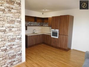 Pronájem bytu 2+kk, Rakovník, Dukel. hrdinů, 53 m2
