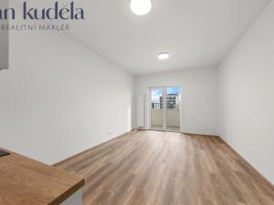 Pronájem bytu 1+kk, Brno, Komárovská, 33 m2