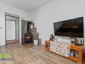 Prodej rodinného domu, Tučapy, 301 m2