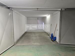 Pronájem garáže, Praha, Nušlova, 18 m2