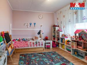 Prodej bytu 2+1, Tachov, Zárečná, 53 m2