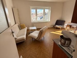 Pronájem bytu 2+kk, Hradec Králové - Pražské Předměstí, Antonína Dvořáka, 54 m2