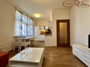 Pronájem bytu 2+kk, Jablonec nad Nisou, Máchova, 44 m2