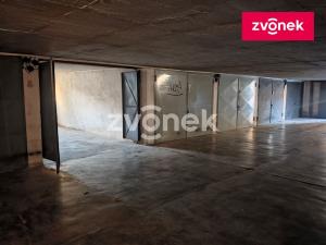 Pronájem garáže, Zlín, U Náhonu, 18 m2