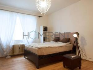 Pronájem bytu 1+1, Praha - Nusle, Na dolinách, 33 m2