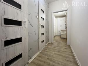 Prodej bytu 2+1, Jirkov, U Stadionu, 60 m2