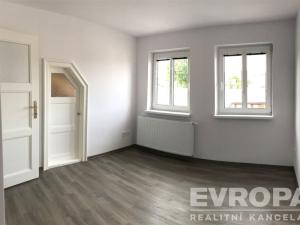 Pronájem bytu 2+kk, Vrchlabí, Valteřická, 50 m2