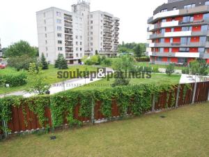 Pronájem bytu 3+kk, Praha, Devonská, 60 m2