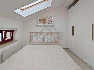 Prodej bytu 2+kk, Praha - Nové Město, Legerova, 55 m2