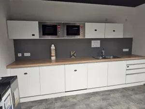 Pronájem kanceláře, Praha, Radlická, 789 m2