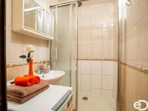 Prodej bytu 2+kk, Kladno, Vít. Nezvala, 44 m2