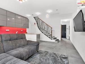 Prodej bytu 4+kk, Praha - Koloděje, Podzámecká, 125 m2