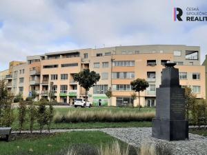 Prodej atypického bytu, Kroměříž, náměstí Míru, 178 m2