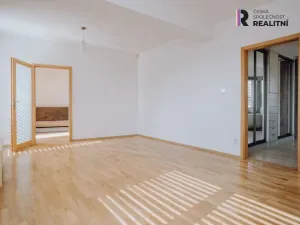 Prodej bytu 6+kk a větší, Kroměříž, náměstí Míru, 178 m2