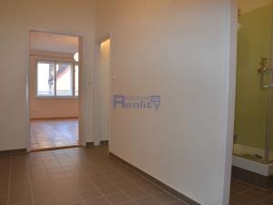 Pronájem bytu 2+1, Hradec Králové, Tomkova, 55 m2