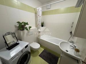 Pronájem bytu 2+kk, Praha - Hostivař, Fojtova, 49 m2