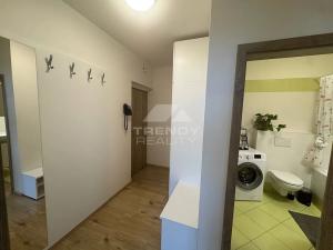 Pronájem bytu 2+kk, Praha - Hostivař, Fojtova, 49 m2