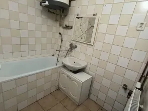 Pronájem bytu 1+1, Chabařovice, 40 m2