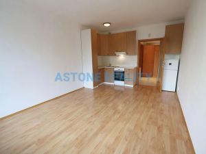 Pronájem bytu 1+kk, Praha - Zličín, Tulešická, 30 m2