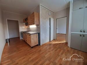 Pronájem bytu 2+1, Olomouc, gen. Píky, 56 m2